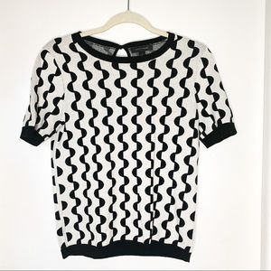 Ann Taylor Short Sleeve Sweater SMALL